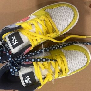 Nike Xavier Schipani x Dunk SB Low Be True - Trans Joy ( Size 2.5 )  kids